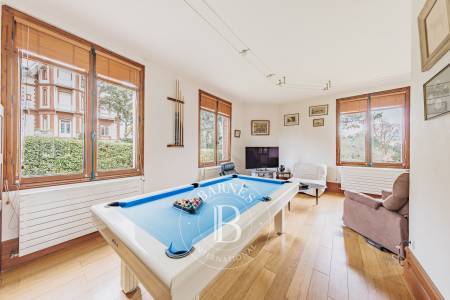 PROPRIÉTÉ FAMILIALE D’EXCEPTION DE 250 M² EN VILLE D’HIVER À ARCACHON