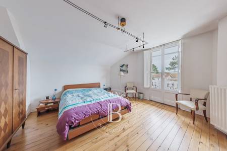 PROPRIÉTÉ FAMILIALE D’EXCEPTION DE 250 M² EN VILLE D’HIVER À ARCACHON