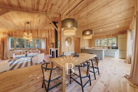 MAGNIFIQUE VILLA EN BOIS AVEC PISCINE ET 4 SUITES AU CŒUR DU CAP FERRET