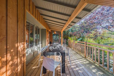 MAGNIFIQUE VILLA EN BOIS AVEC PISCINE ET 4 SUITES AU CŒUR DU CAP FERRET