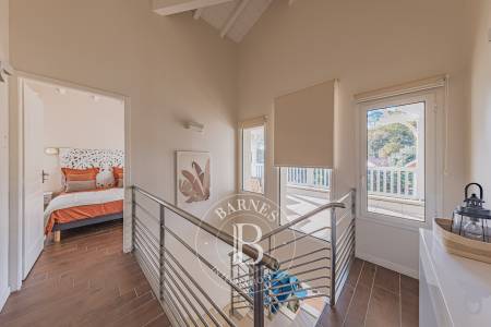 VILLA STYLE LOUISIANE AU CALME, PROCHE DE LA PLAGE DE PEREIRE À ARCACHON