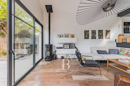 VILLA BASQUE AVEC PISCINE À PROXIMITÉ DU MOULLEAU AU PYLA-SUR-MER
