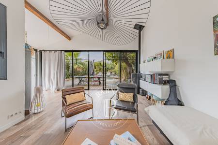 VILLA BASQUE AVEC PISCINE À PROXIMITÉ DU MOULLEAU AU PYLA-SUR-MER