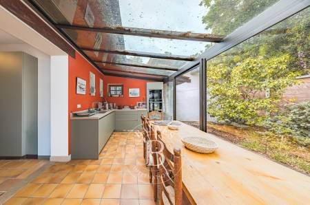 VILLA DE PLAIN-PIED AVEC VUE SUR LE BASSIN ET PISCINE AU PYLA-SUR-MER