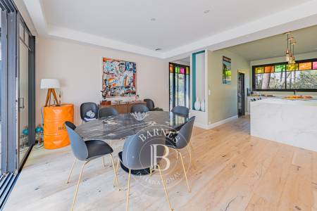 MAGNIFIQUE VILLA AVEC PISCINE AU PYLA-SUR-MER, PROCHE DES PLAGES