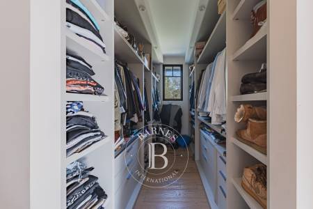 MAGNIFIQUE VILLA AVEC PISCINE AU PYLA-SUR-MER, PROCHE DES PLAGES