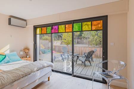 MAGNIFIQUE VILLA AVEC PISCINE AU PYLA-SUR-MER, PROCHE DES PLAGES