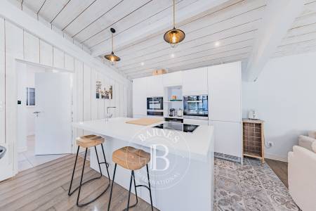 ENSEMBLE DE DEUX VILLAS STYLE CABANE À PROXIMITÉ DU PHARE DU CAP FERRET