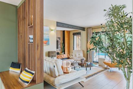 MAGNIFIQUE VILLA MODERNE D’ARCHITECTE AVEC PISCINE ET DÉPENDANCE À LA TESTE-DE-BUCH