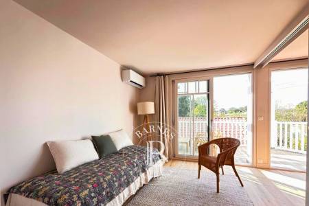 Chambre avec salle d’eau et terrasse – Cap Ferret immobilier de luxe