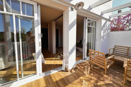 Salon télévision à l’étage – appartement haut de gamme Cap Ferret