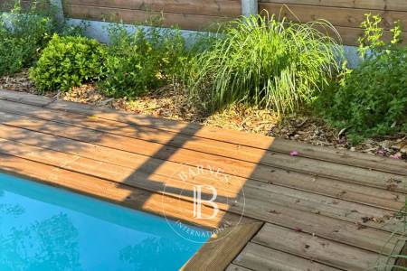 VILLA NEUVE DE PLAIN-PIED AVEC PISCINE À LA TESTE-DE-BUCH, SUR LE BASSIN D’ARCACHON