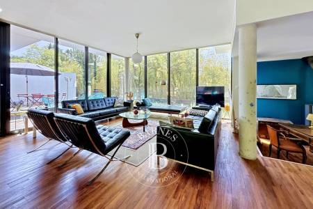 VILLA CONTEMPORAINE AU CALME DANS UN ENVIRONNEMENT BOISÉ AU CAP FERRET