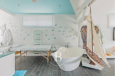 salle de réunion dans maison à usage mixte Arcachon