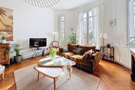 APPARTEMENT D'EXCEPTION DE 92 M² AVEC GARAGE EN VILLE D’HIVER À ARCACHON