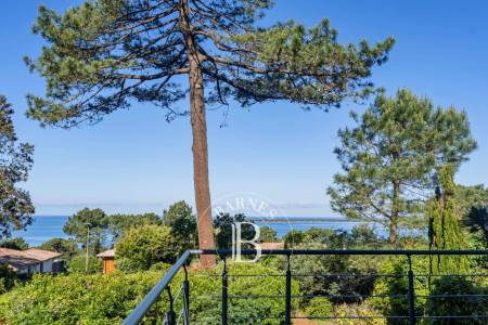 MAISON À RÉNOVER – MAGNIFIQUE VUE BASSIN, PYLA-SUR-MER