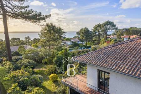 MAISON À RÉNOVER – MAGNIFIQUE VUE BASSIN, PYLA-SUR-MER
