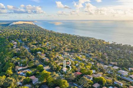 MAISON À RÉNOVER – MAGNIFIQUE VUE BASSIN, PYLA-SUR-MER