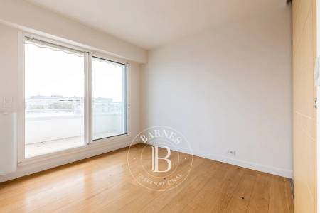 Barnes Bassin d’Arcachon appartement vue mer en hyper-centre