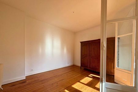 VILLA AVEC JARDIN À DEUX PAS DE LA PLAGE PEREIRE