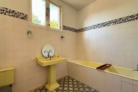 VILLA AVEC JARDIN À DEUX PAS DE LA PLAGE PEREIRE