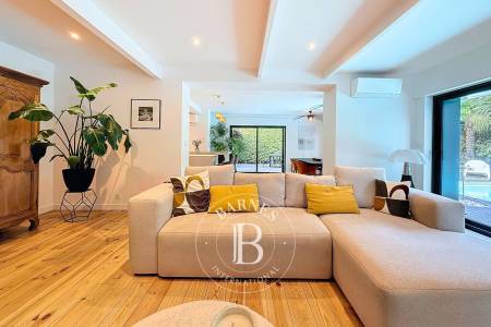 PROPRIÉTÉ CONTEMPORAINE AVEC PISCINE ET STUDIO INDÉPENDANT – LÈGE CAP FERRET