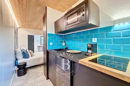 PROPRIÉTÉ CONTEMPORAINE AVEC PISCINE ET STUDIO INDÉPENDANT – LÈGE CAP FERRET