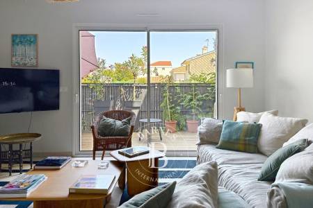 MAISON DE VILLE CONTEMPORAINE À 50 MÈTRES DE LA PLAGE À ARCACHON