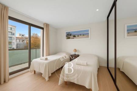 MAGNIFIQUE APPARTEMENT PREMIERE LIGNE À ARCACHON CENTRE