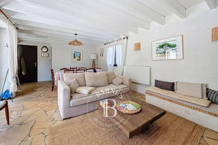 MAISON DE 92 M² AVEC TERRASSE PLEIN SUD ET 4 CHAMBRES À PROXIMITÉ DU VILLAGE DE L’HERBE