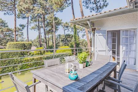 MAGNIFIQUE VILLA AVEC PISCINE ET 6 CHAMBRES , PYLA-SUR-MER