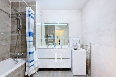 APPARTEMENT 3 PIÈCES AU CALME DANS RÉSIDENCE RÉCENTE À ARCACHON CENTRE