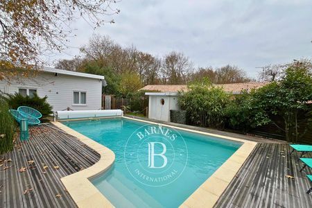 5. Maison principale avec piscine et gîtes Bassin d’Arcachon
