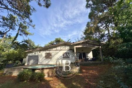 VILLA FAMILIALE DANS LE TRIANGLE D'OR DU CAP FERRET AVEC PISCINE ET POSSIBILITÉ D'AGRANDISSEMENT