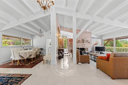 Maison haut de gamme avec vaste terrain arboré Pyla-sur-Mer