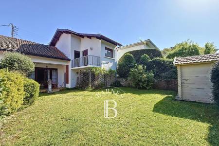 Garage de 30 m² dans maison proche plage – Bassin d’Arcachon