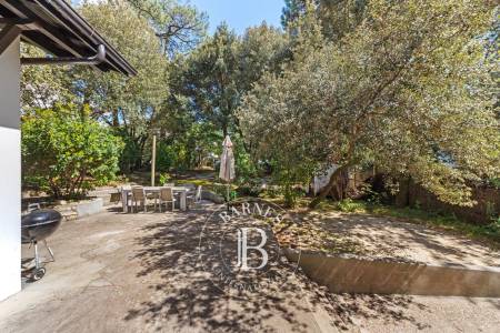 VILLA BASCO-LANDAISE DE CARACTÈRE AU CERCLE DE VOILE AU PYLA-SUR-MER