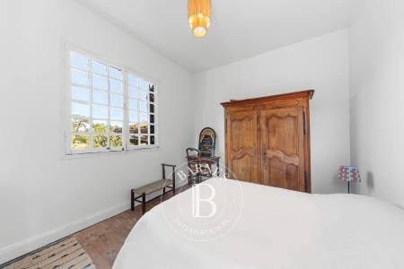 VILLA BASCO-LANDAISE DE CARACTÈRE AU CERCLE DE VOILE AU PYLA-SUR-MER