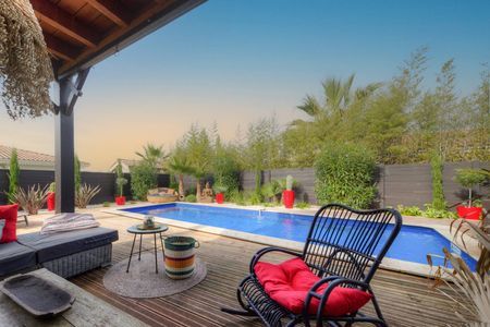 VILLA AVEC PISCINE A VENDRE GUJAN MESTRAS 33470