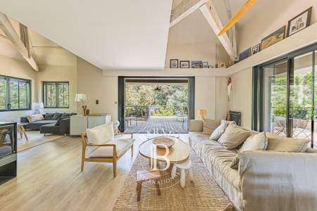 séjour lumineux villa Cap Ferret Barnes immobilier
