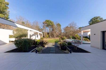 EXCEPTIONNELLE VILLA A VENDRE BASSIN ARCACHON GUJAN MESTRAS
