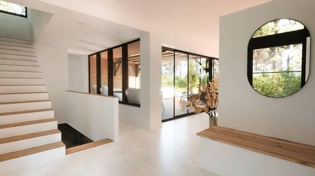 TERRAIN + VILLA D'ARCHITECTE PROCHE MOULLEAU