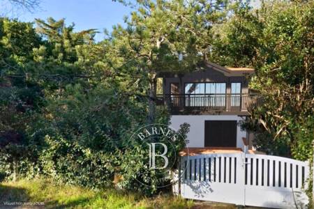 VILLA À RÉNOVER SUR UN TERRAIN EXPOSÉ SUD, AU CŒUR DU CAP FERRET