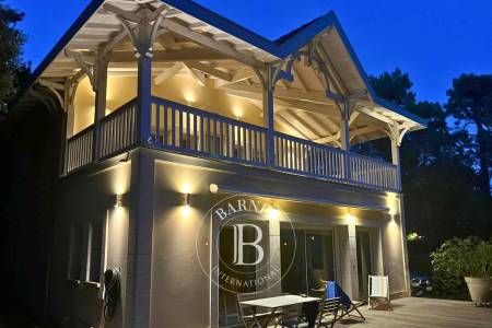 VILLA STYLE LOUISIANE AU CALME, PROCHE DE LA PLAGE DE PEREIRE À ARCACHON