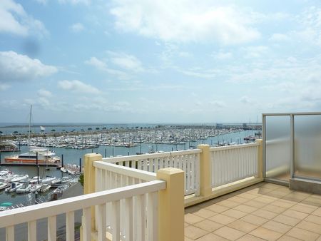 Appartement 2 pièces avec terrasse vue mer à vendre Arcachon