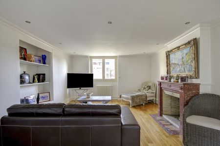 APPARTEMENT LUMINEUX DE 140 M2 À VENDRE ARCACHON