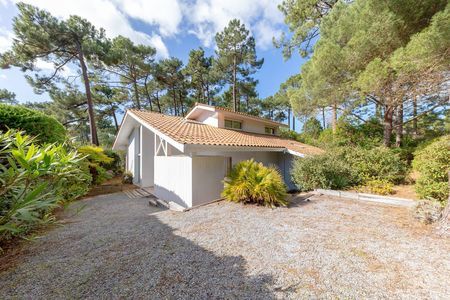 JOLIE VILLA AVENDRE AU CANON LÈGE CAP FERRET