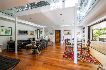 VILLA D'ARCHITECTE AUX PRESTATIONS HAUT DE GAMME A VENDRE LA TESTE