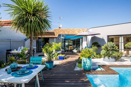 A VENDRE LA TESTE, VILLA AVEC PISCINE CHAUFFÉE