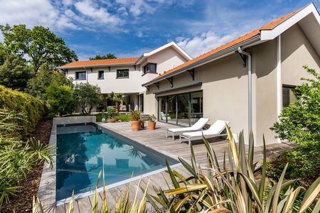 VILLA NEUVE D'ARCHITECTE AVEC PISCINE A VENDRE ARCACHON